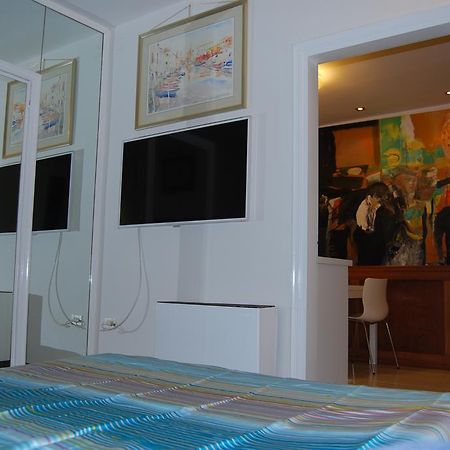 Art Apartment Chioggia Bagian luar foto