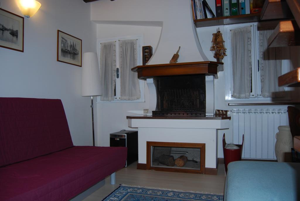 Art Apartment Chioggia Bagian luar foto